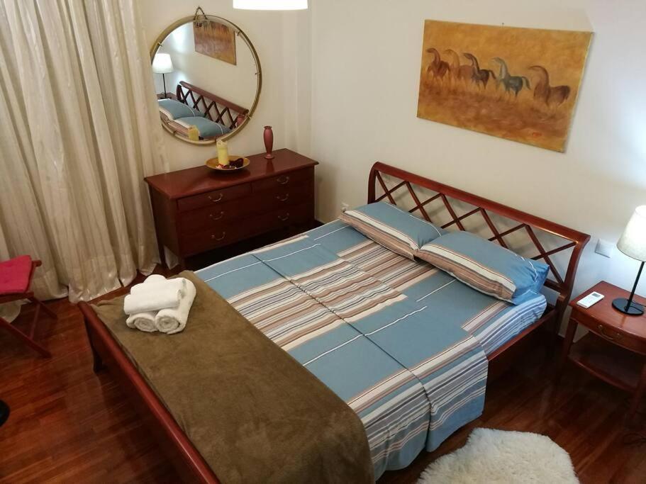 Maria'S Cozy Apartment In Palaio Faliro Афины Экстерьер фото