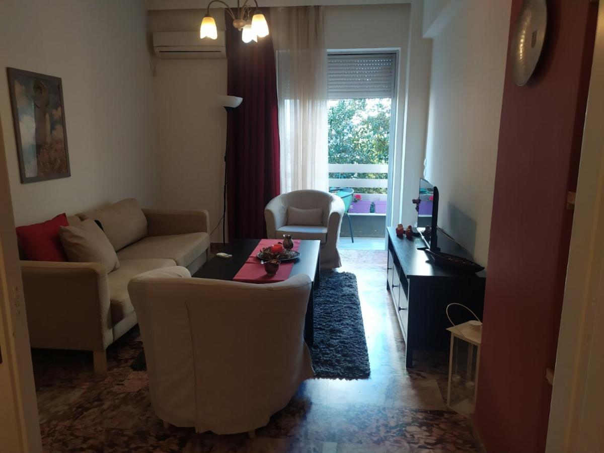 Maria'S Cozy Apartment In Palaio Faliro Афины Экстерьер фото